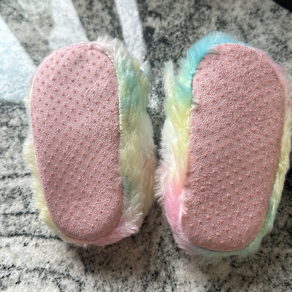 The Children’s Place Toddler Unicorn Slippers Size 4-5 - Picture 4 of 4